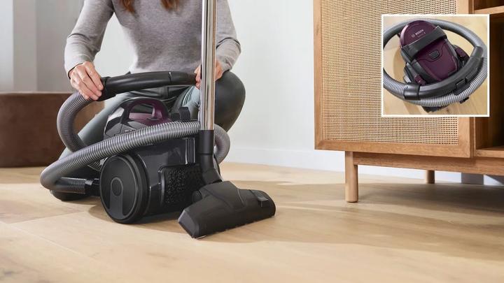 Actual product image Bosch Hausgeräte BGC05AAA1 Vacuum cleaner dry bagless