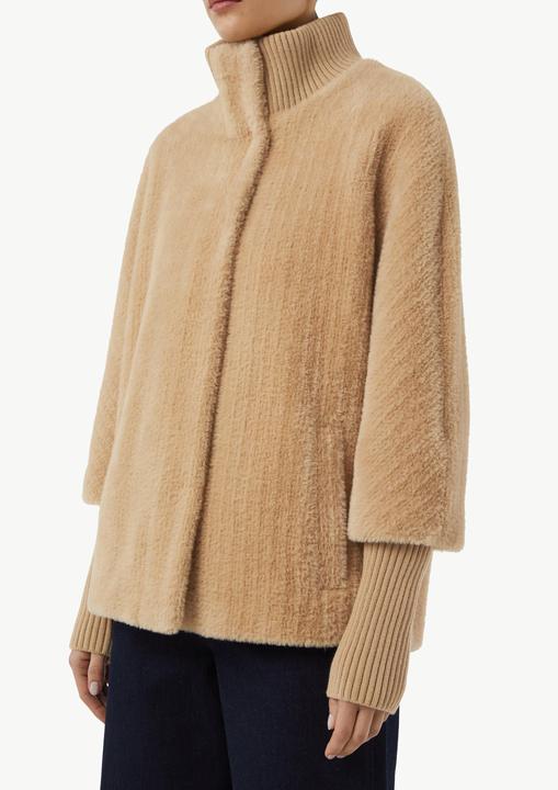 Produktbild Comma Outdoor-Jacke Cape aus Teddyplüsch mit Strickdetails (38)