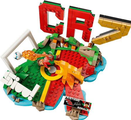 Actual product image LEGO Cristiano Ronaldo - Football highlights (43012, LEGO Editions)