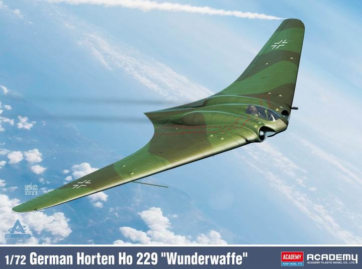 Actual product image Academy Model plastikowy Horten Ho 229 Wunderwaffe 1