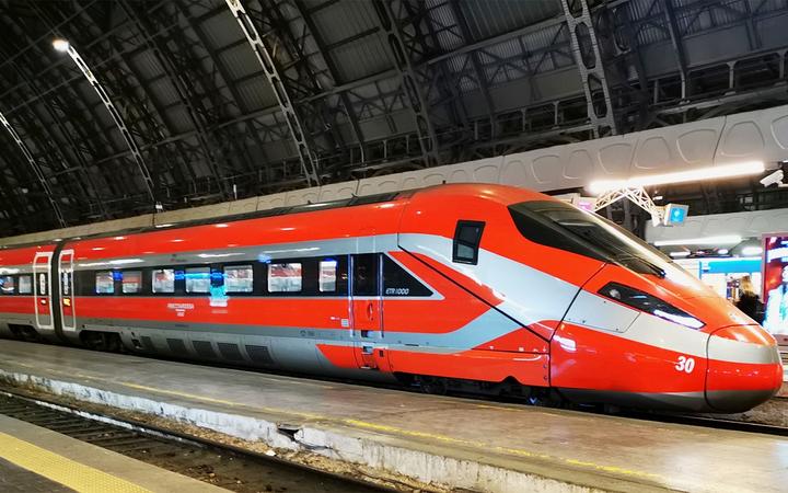 Produktbild Arnold FS Trenitalia 4-teil. E-Triebzug Frecciarossa 1000 Ep. VI DCS