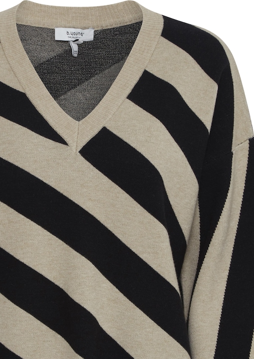 Actual product image B.young 's v-neck sweater iran (M)