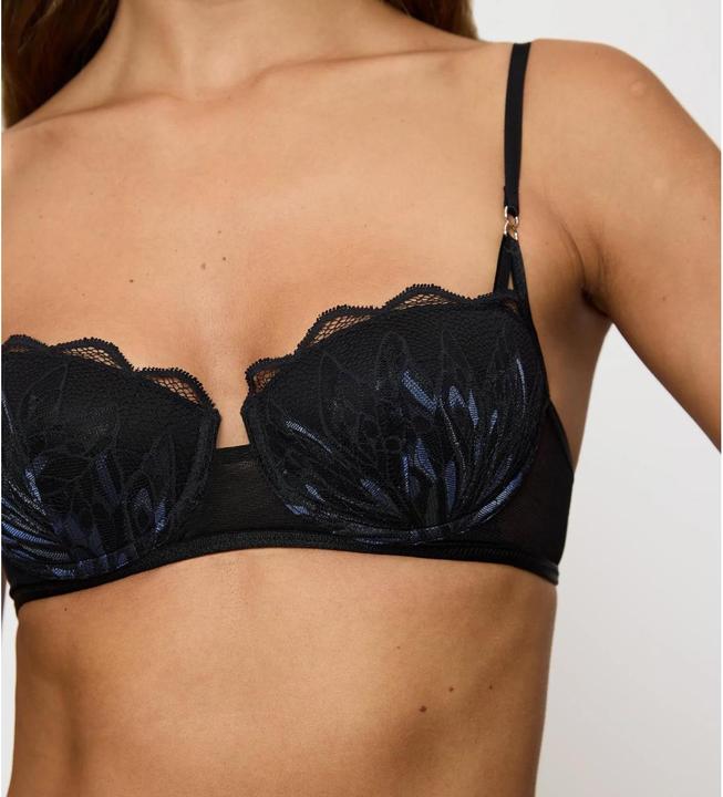 Produktbild Triumph Crazy Stupid Love WHP (Einzelpack, 70 E)