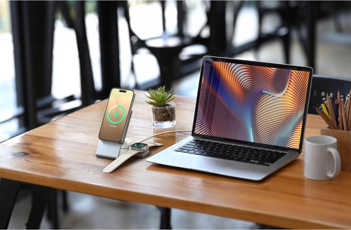 Actual product image Alogic MATRIX+ 3-IN-1 MAGNETIC (30 W)