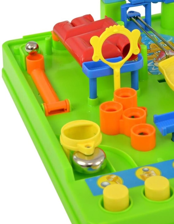 Actual product image Tomy Crazy Ball (German)