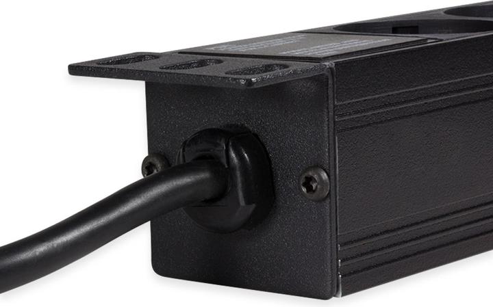 Produktbild LogiLink Stromverteilungseinheit (9x, CEE 7/7, 2 m)