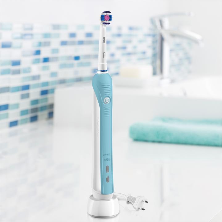 Produktbild Oral-B Pro 700 3DWhite (Oszillierende Zahnbürste)