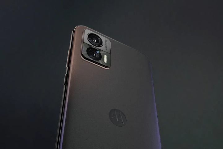 Immagine prodotto Motorola Moto Edge 30 Neo (128 GB, Black Onyx, 6.28", Doppia SIM, 64 Mpx, 5G)