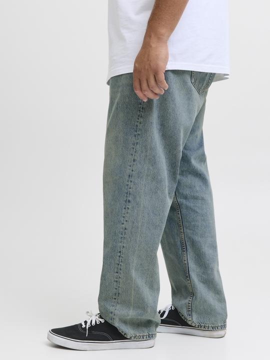 Actual product image Jack & Jones Plus Size JJICHRIS JJORIGINAL AKM 325 NOOS PLS Relaxed Fit Jeans Relaxed Fit Jeans (44)