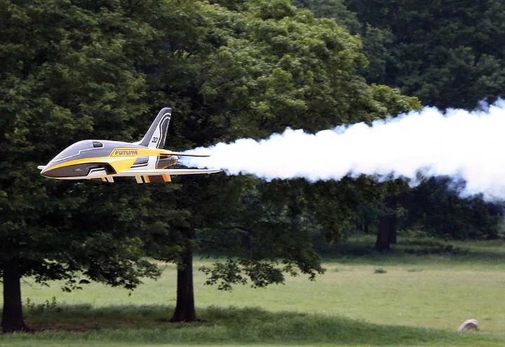 Produktbild Deluxe Materials DELUXE PowerModel Smoke Oil 1 Liter