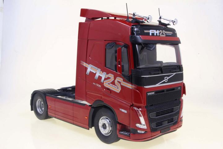 Image du produit Solido 1:24 Volvo Trucks 25 years Edition rouge