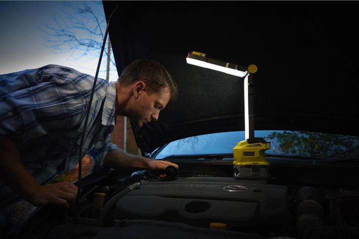 Actual product image Ryobi Stable lamp (850 lm)