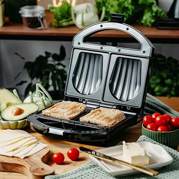 Produktbild Adler Sandwich Maker | AD 3069 | 750 W | Number of plates 1 | Black