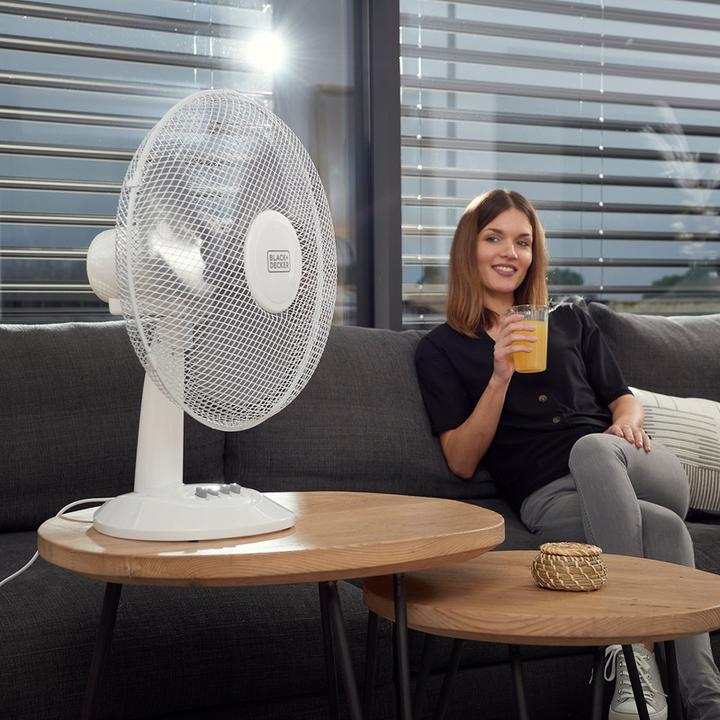 Actual product image Black & Decker Black+Decker BXEFD42E Table Fan BXDF42E, 40, Plastic White (54 dB)