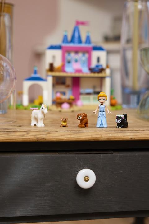 Produktbild LEGO Cinderellas Tierpalast (LEGO Disney)