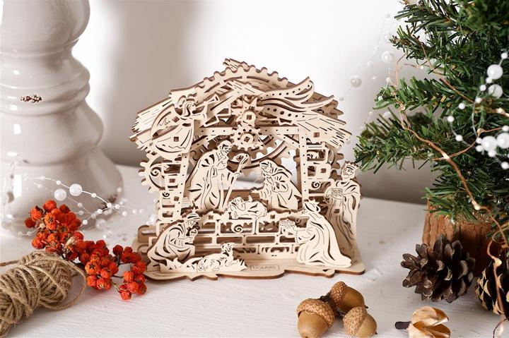 Produktbild Ugears Weihnachtskrippe