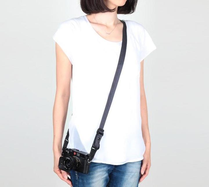 Produktbild Artisan & Artist ACAM E25R Easy Slyder Strap Grün (Schultergurt)