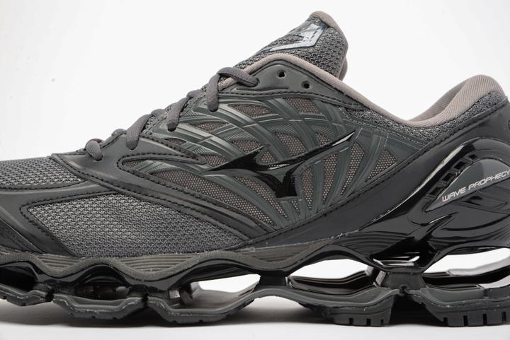 Actual product image Mizuno Wave Prophecy (40.5)