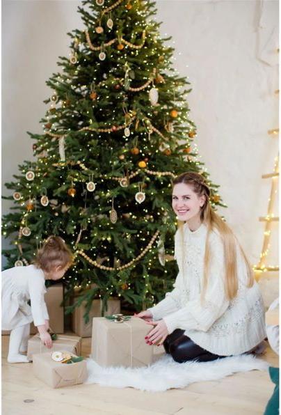 Actual product image Krinner UltraGrip Christmas tree stand
