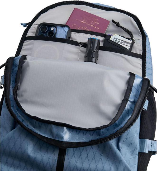 Actual product image F-Stop Guru 4 AIR 24 Liter Backpack Male Torso Version Spring Lake With Free ICU (24 l)