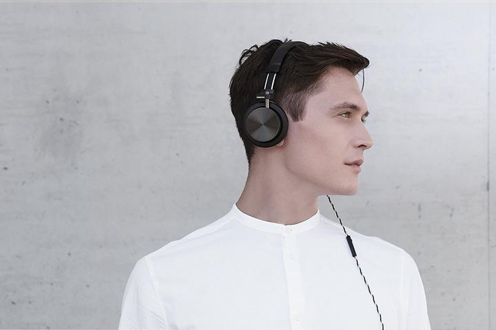 Actual product image Onkyo H500m (Cable)