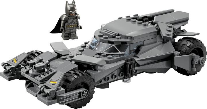 Immagine prodotto LEGO Supereroi Batman v Superman: Batmobile (76331, LEGO DC)