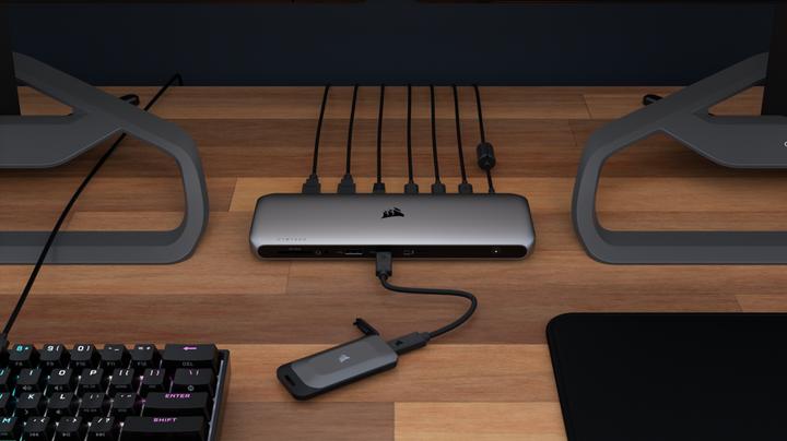 Produktbild Corsair EX100U (1 TB)