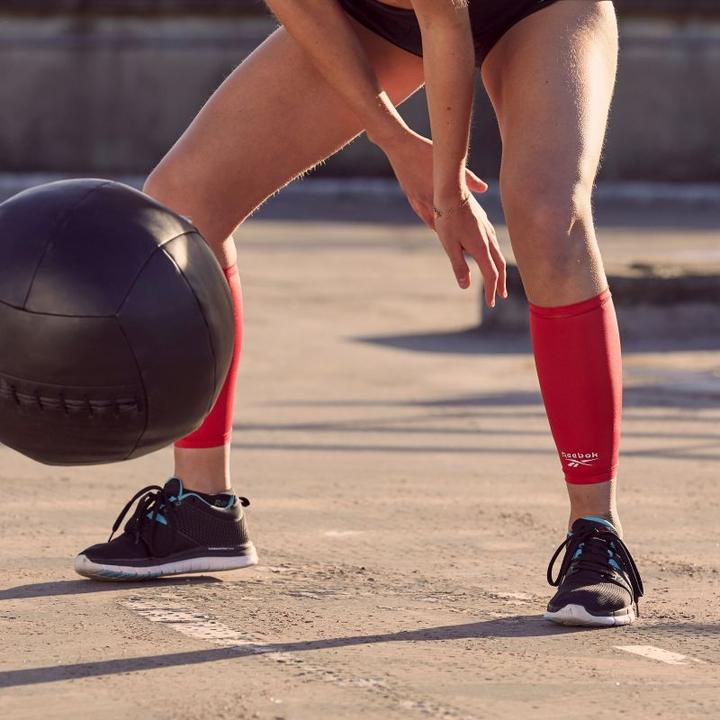 Actual product image Reebok Calf Sleeves (M)