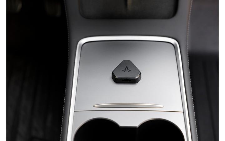 Immagine prodotto Enhance Commander für Tesla (Gen2)