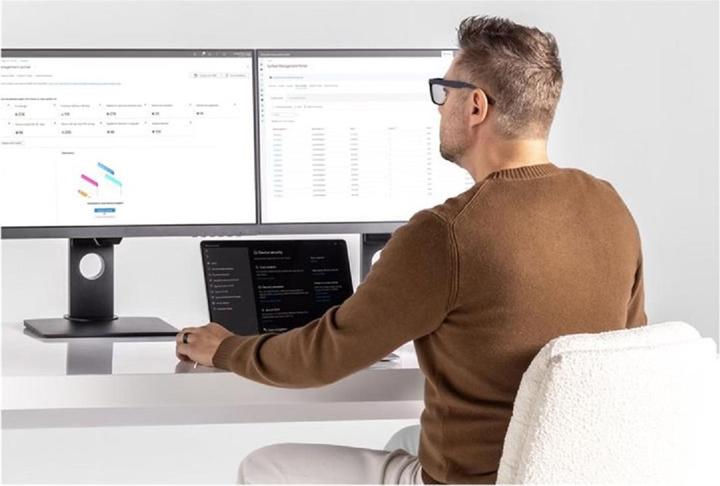 Actual product image Microsoft Surface Laptop 7th Edition (Intel) for business - Copilot+ PC (15", Intel Core Ultra 5 236V, 16 GB, 512 GB, DE)