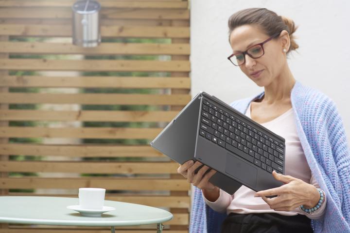 Actual product image Chuwi UBook X (12", 512 GB, Grey)