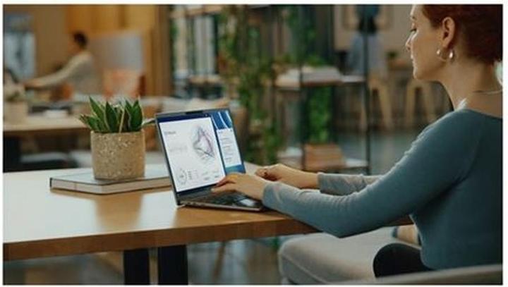 Actual product image Dell Latitude 7455 (14", 512 GB, 32 GB, Eng. Int., Snapdragon X Elite X1E-80-100)