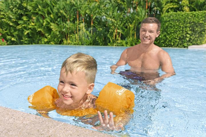 Actual product image Bestway Puddle Jumper® buoyancy aid Little whale with textile cover, 2-6 years