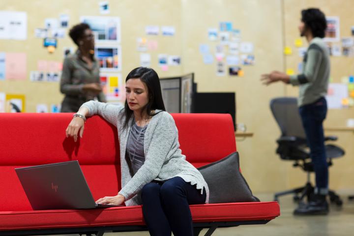 Actual product image HP ZBook Studio G5 Mobile Workstation (15.6-inch) Ultra HD Intel® Core™ i9 DDR4-SDRAM SSD NVIDIA (15.60", 512 GB, 16 GB, Intel Core i9-8950HK)