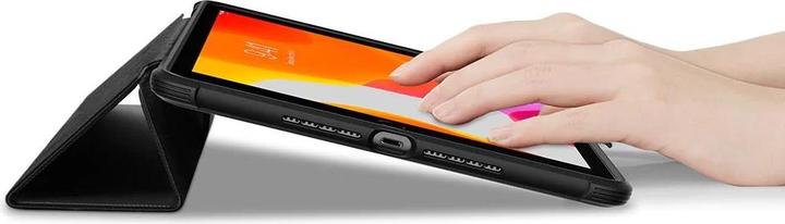 Actual product image Spigen Rugged Armor Pro (iPad 2021 (9th Gen))