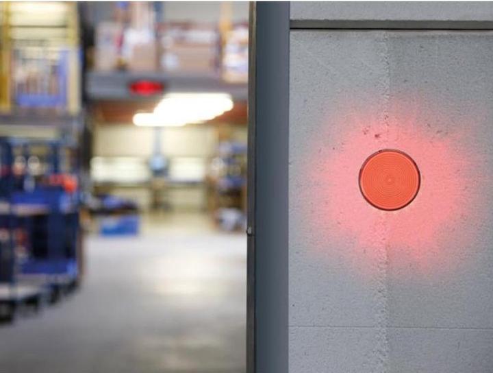 Produktbild Perel LED-BLITZLICHT - ROT - 12 VDC - ø 77 mm