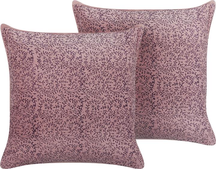 Coussins en velours rose avec motif floral