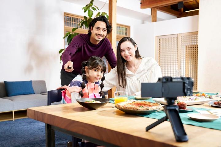 Image du produit Sony Alpha ZV-E10 (24 Mpx, APS-C / DX)