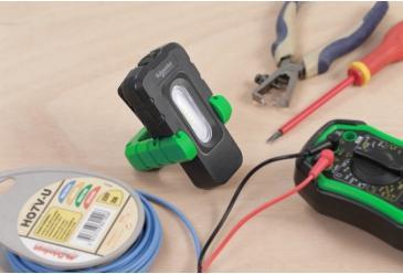 Produktbild Schneider Electric Solid Thorsman mini LED håndlampe 280 lumen, med magnet i bunden (280 lm)