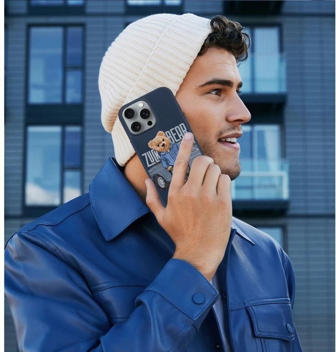 Produktbild Zuck Bear Headphone case case SAN FRANCISCO FORTUNE for IPHONE 16 bay area player (Apple iPhone 16)