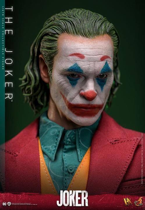 Actual product image Hot Toys Joker Movie Masterpiece Action Figure 1/6 The Joker 30 cm