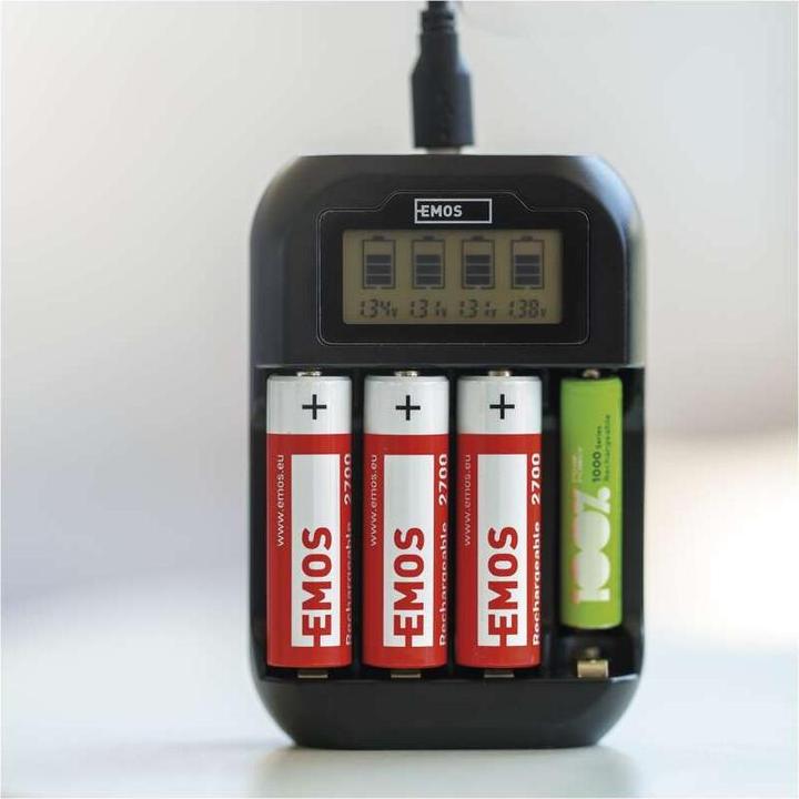 Immagine prodotto Emos InteligentnÃ nabÃjeÄka BCN-41D + 4xAA (4 pz., AAA, Batteria + Caricabatterie)