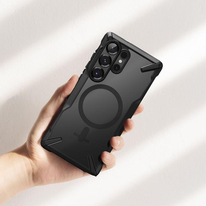 Produktbild Ringke Fusion X MagSafe Case for Samsung Galaxy S25 Ultra - Black (Samsung Galaxy S25 Ultra)
