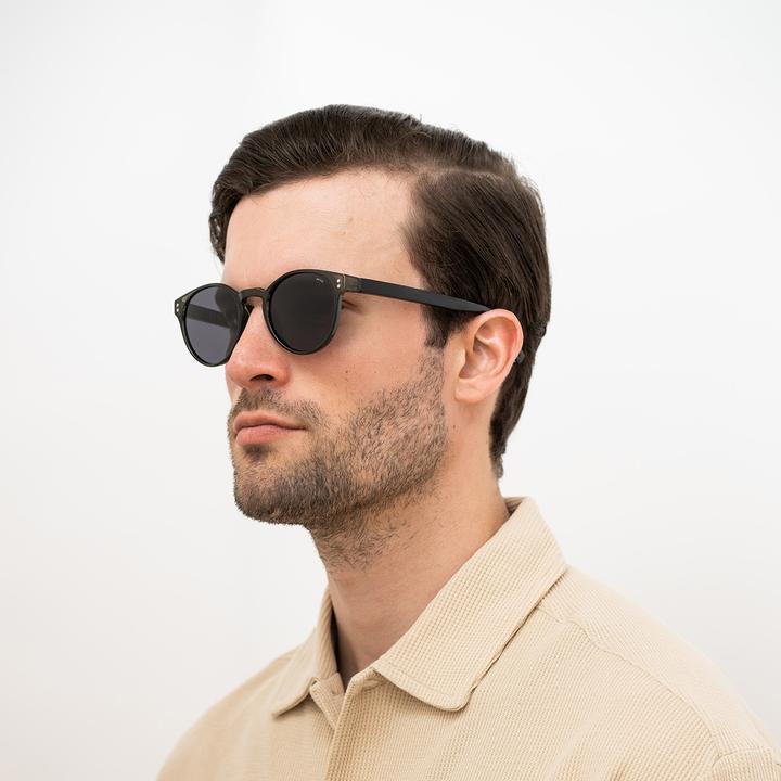 Actual product image Invu Reto