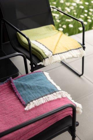 Actual product image Eskimo Lily Decke (200 x 140 cm)