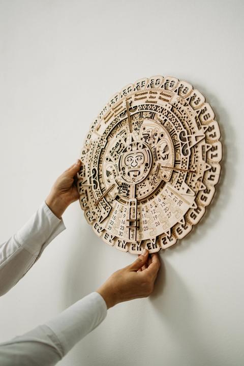 Actual product image Wood Trick Maya calendar - wooden kit