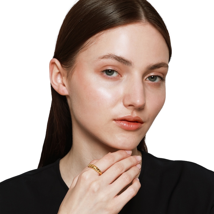 Actual product image Heideman Naso gold coloured (50)