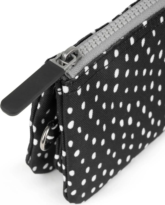 Immagine prodotto Roka London Carnaby Drizzle Ash Black Zip Pull con W/Strap Medium Tela riciclata