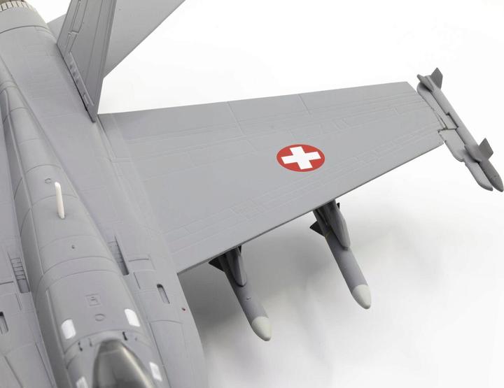 Actual product image Hornet F/A-18C Panthers Squadron 18 J-5018