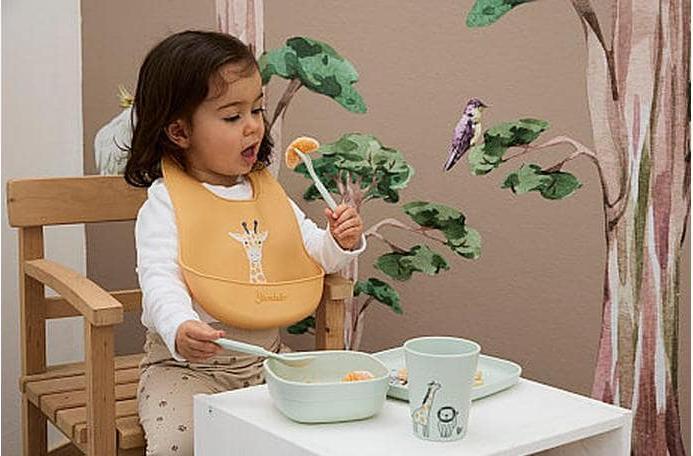 Actual product image Sterntaler Lätzchen Giraffe Kaya (0 Months)